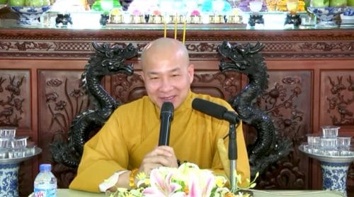 nhin len de khiem ha nhin xuong de yeu thuong thich tri hue